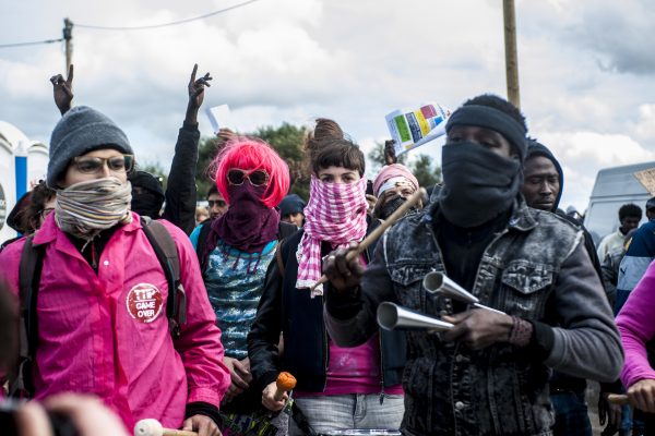 Manifestation en faveur des réfugiés. 1er octobre 2016 – Calais. Une batucada animera le rassemblement.