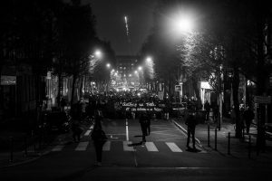 Manifestation en soutien à Théo et contre les violences policières – Lille – 9 février 2017 
Entre 200 et 300 personnes manifestent dans les rues de Lille encadrés par un grand nombre de policiers.